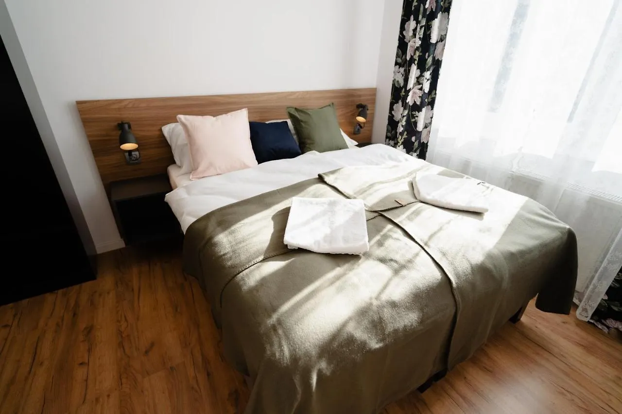 Elegant Very Berry Studios In Poznan Center By Noclegi Renters